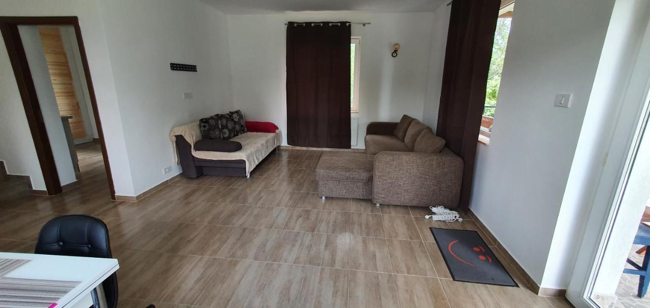 Green Nest Băneşti Dış mekan fotoğraf